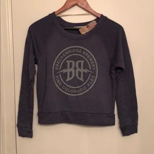 Women’s Breckenridge Brewery crew neck shirt small